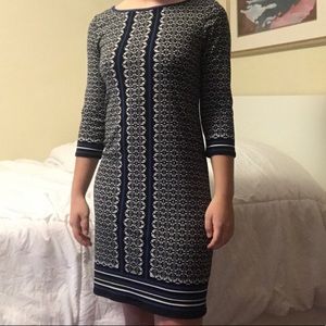 3/4 sleeve patterned dress
